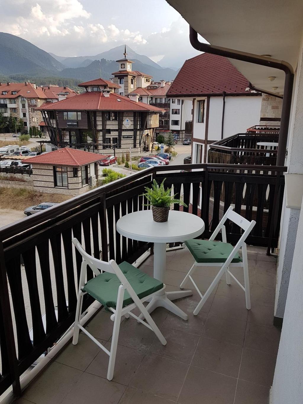 Family 2 Bed Apartment In Bansko Exterior foto