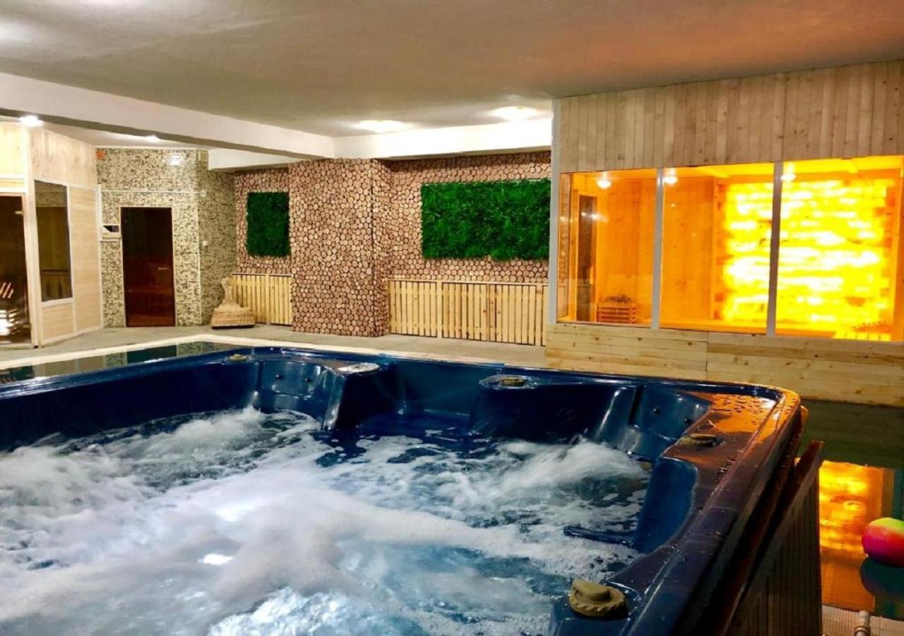 Family 2 Bed Apartment In Bansko Exterior foto