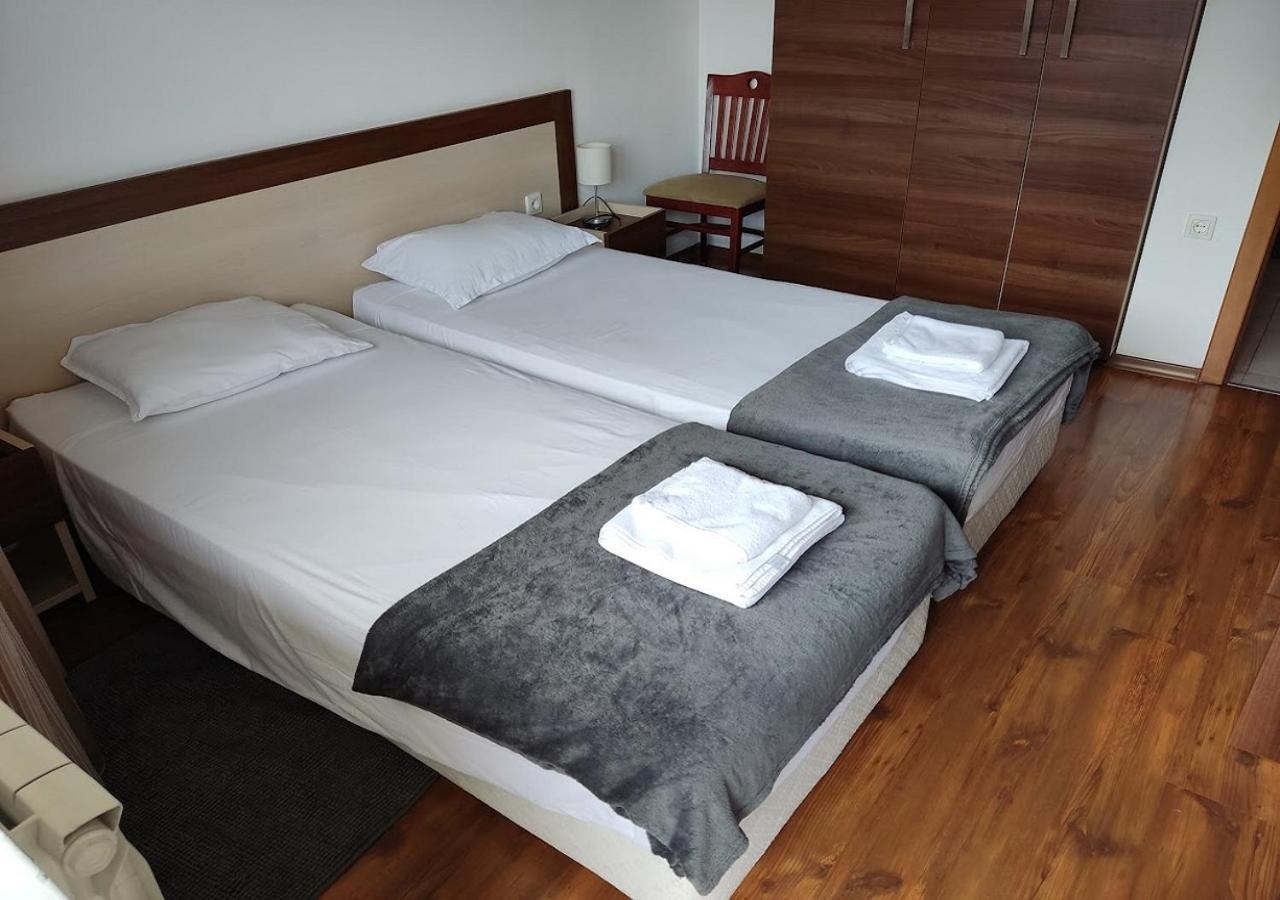 Family 2 Bed Apartment In Bansko Exterior foto